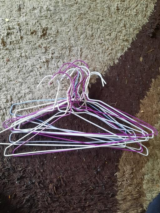 Buy & Sell Leagrave Luton - Photos for wire hangers