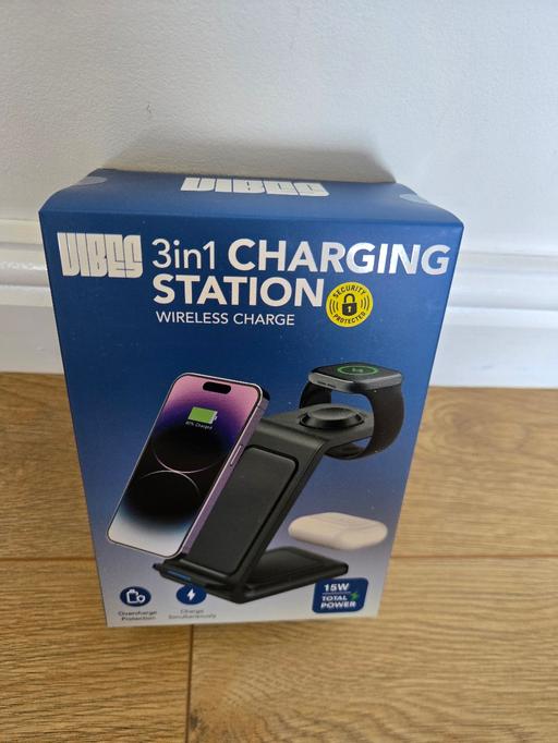 Buy & Sell Biddulph Staffordshire Moorlands - Photos for brand new 3 in 1 charging station