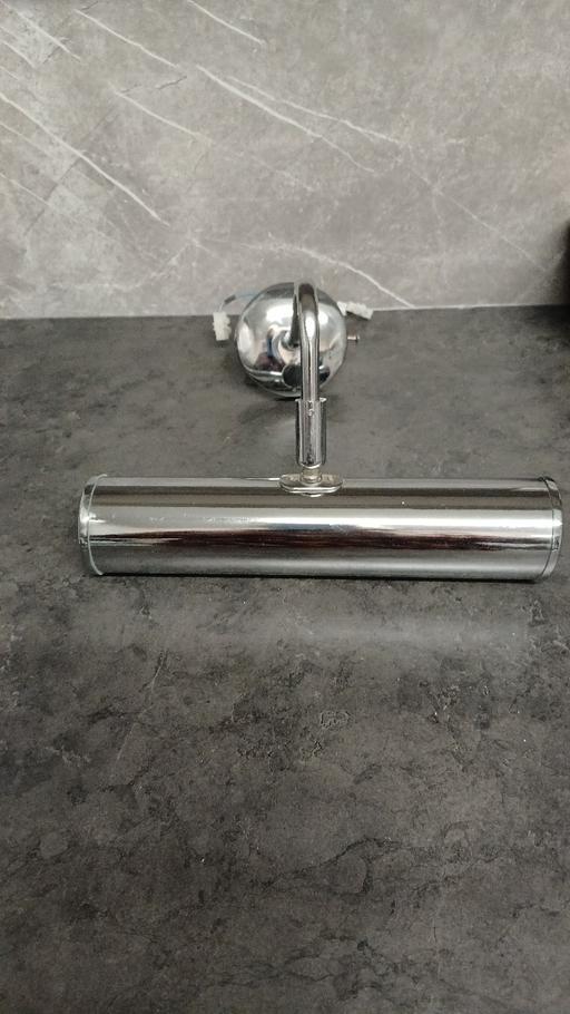 Buy & Sell Oxley Wolverhampton - Photos for Wall/picture light