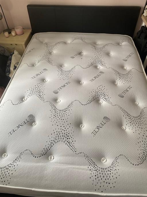 Buy & Sell Kirk Sandall Doncaster - Photos for Double bed frame and mattress