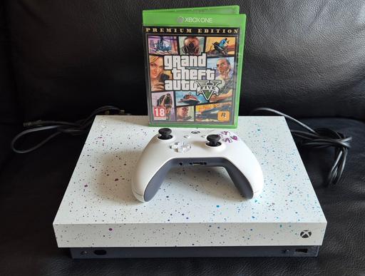 Buy & Sell Walsall Town Centre Walsall - Photos for Microsoft Xbox One X 1TB Console With GTA 5