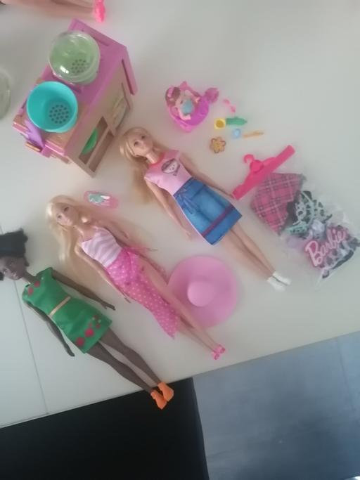 Buy & Sell Barbican Central London - Photos for Barbie bumper pack
