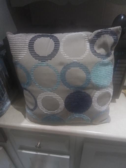 Buy & Sell Sutton Coldfield Birmingham - Photos for ONE CUSHION
