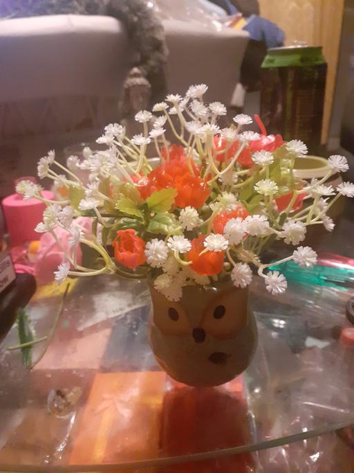 Buy & Sell Tyseley Birmingham - Photos for Owl container with artifical flowers