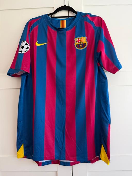 Buy & Sell Moseley Birmingham - Photos for Ronaldinho 2006/07 retro Barcelona shirt xxl
