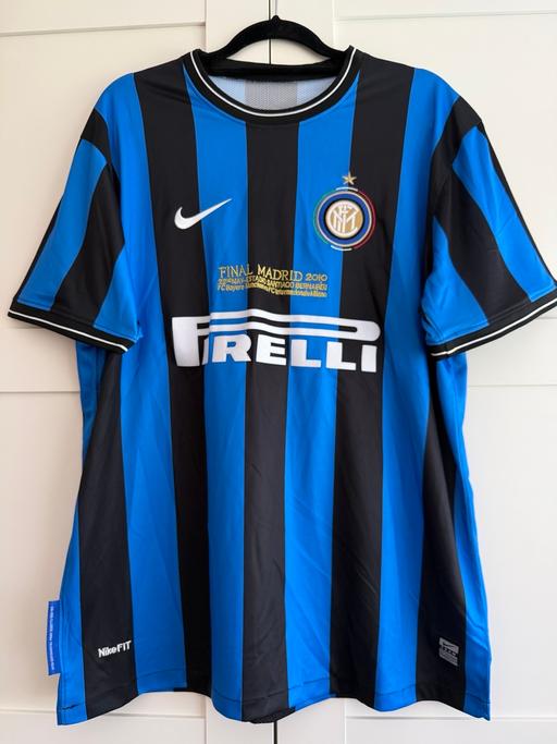 Buy & Sell Moseley Birmingham - Photos for Sneijder inter Milan 2009/10 home shirt retro