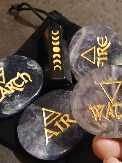 Buy & Sell Keighley Bradford - Photos for Full x4, set and pillar MAGIC. RUNES