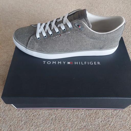Buy & Sell Feltham Hounslow - Photos for Trainers