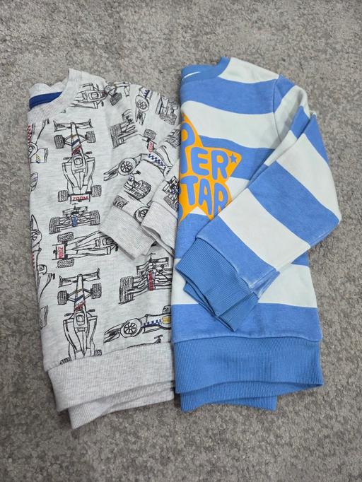 Buy & Sell Weston Point Halton - Photos for Age 3-4 sweatshirts bundle