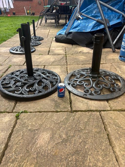 Buy & Sell Bilston Wolverhampton - Photos for 2 x large heavy cast iron parasols