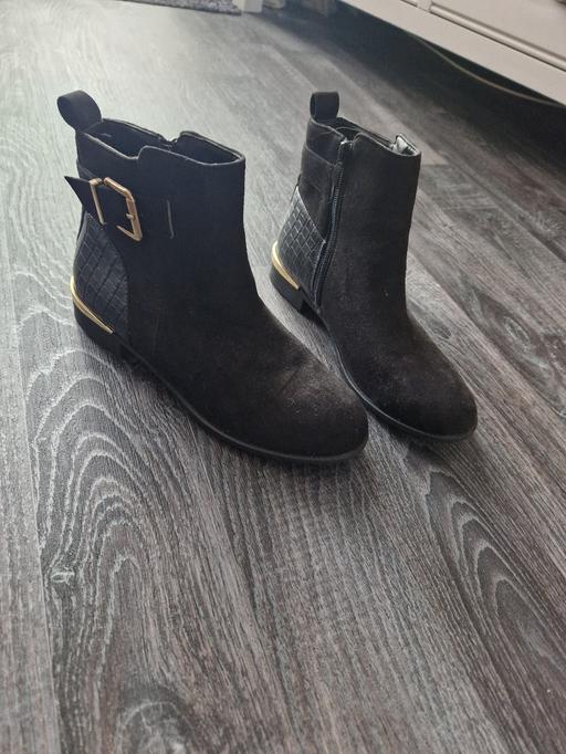 Buy & Sell Tintwistle High Peak - Photos for New size 4 ladies black boots