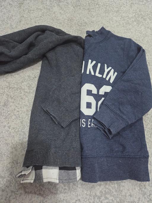 Buy & Sell Weston Point Halton - Photos for Age 3-4 jumpers bundle