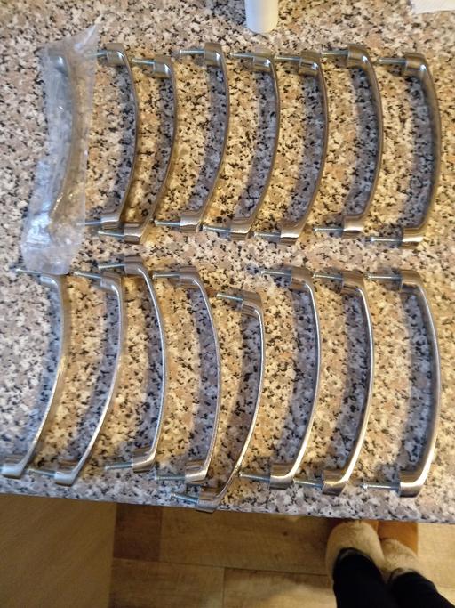 Buy & Sell Gornal Wood Dudley - Photos for kitchen door handles