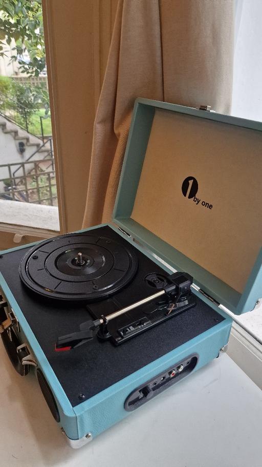 Buy & Sell North Kensington West London - Photos for 1byOne vinyl record player