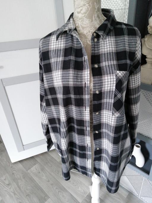 Buy & Sell Wednesfield Wolverhampton - Photos for ladies shirt size *14* button missing