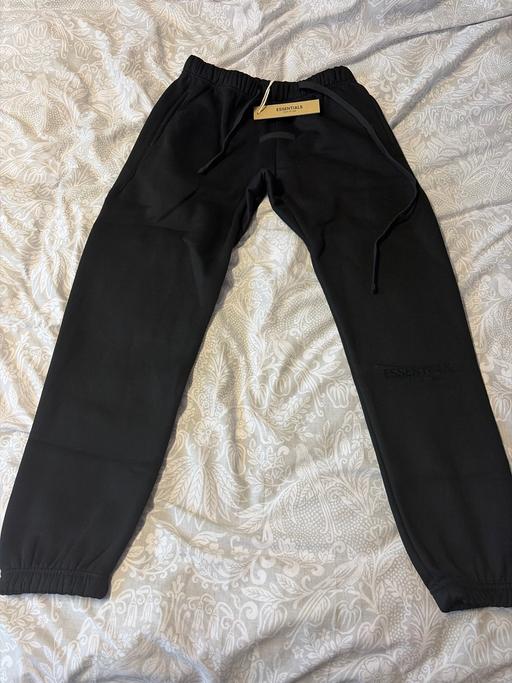 Buy & Sell Edenbridge Sevenoaks - Photos for Essential tracksuit men’s brand new