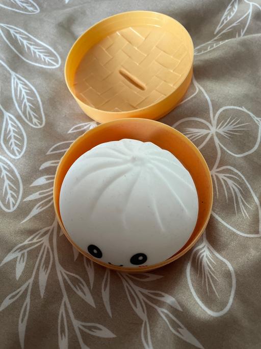 Buy & Sell Rowley Village Sandwell - Photos for White viral dumpling