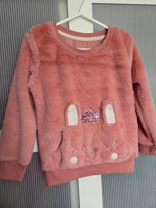 Buy & Sell Weston Point Halton - Photos for Age 4-5 NUTMEG fluffy jumper