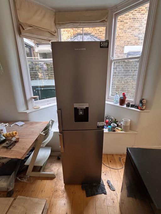 Buy & Sell Honor Oak South East London - Photos for **FREE Grundig Fridge Freezer**