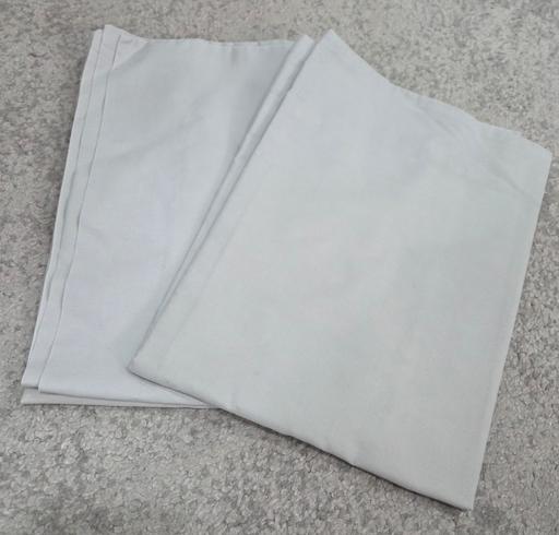 Buy & Sell Weston Point Halton - Photos for 2 light grey pillow cases
