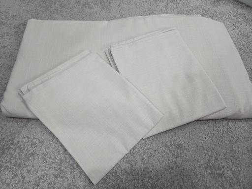 Buy & Sell Weston Point Halton - Photos for Kingsize beige bedding set