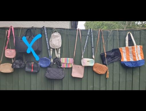 Buy & Sell Longley Sheffield - Photos for random ladies bags