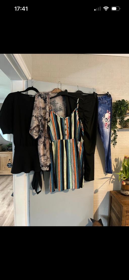 Buy & Sell Cadeby Doncaster - Photos for Bundle of size 18