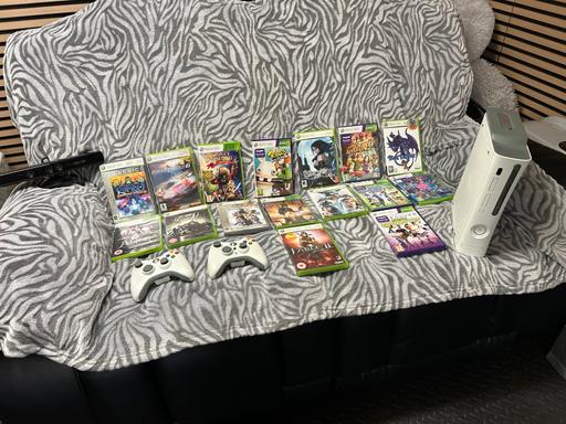Buy & Sell Kidsgrove Newcastle-under-Lyme - Photos for Xbox 360 bundle