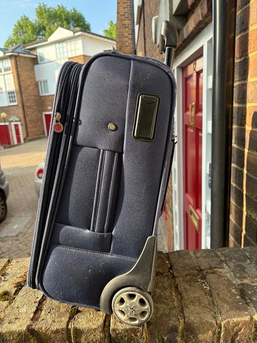 Buy & Sell Highbury North London - Photos for Hand luggage case