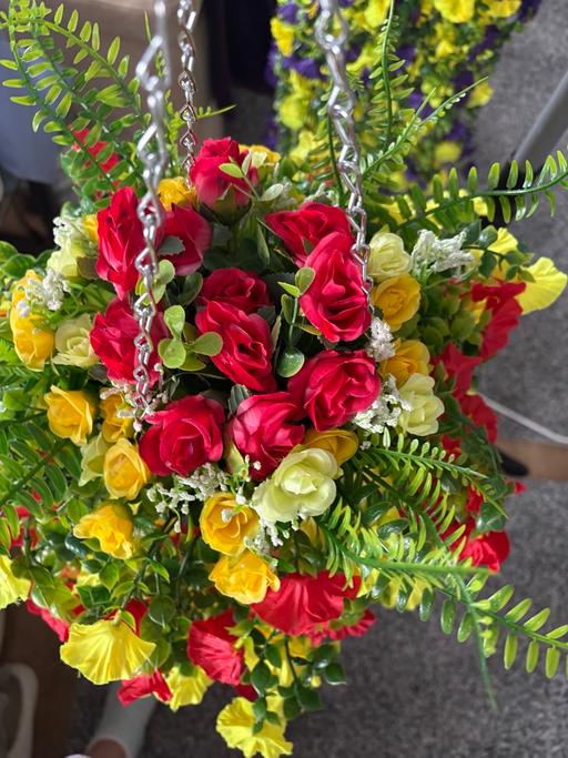 Buy & Sell Somercotes Amber Valley - Photos for Red and yellow artificial hanging baskets x2