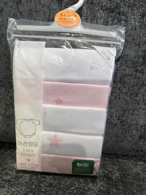 Buy & Sell Balham South West London - Photos for 5 Pack Bodysuits short sleeve