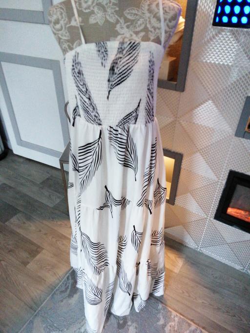 Buy & Sell Wednesfield Wolverhampton - Photos for ladies dress size *XL*