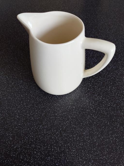 Buy & Sell Woodthorpe Charnwood - Photos for Clarice cliff vintage ceramic milk jug