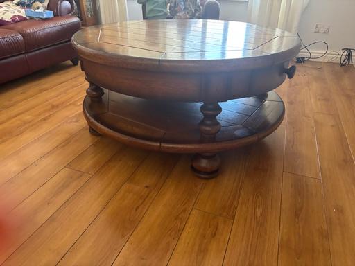 Buy & Sell South Kirkby Wakefield - Photos for Oak coffee table