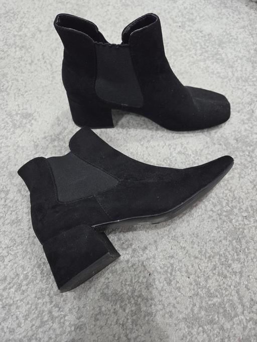 Buy & Sell Weston Point Halton - Photos for Size 4.5 M&S black ankle boots