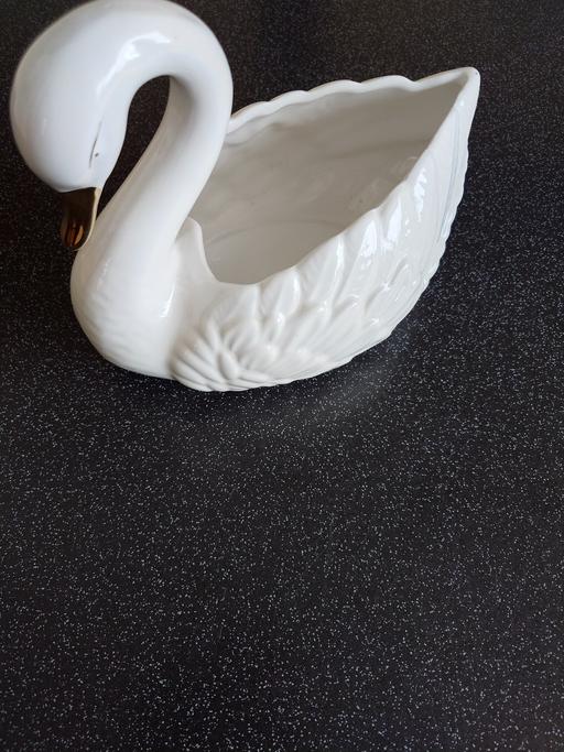 Buy & Sell Woodthorpe Charnwood - Photos for Vintage ceramic swan planter