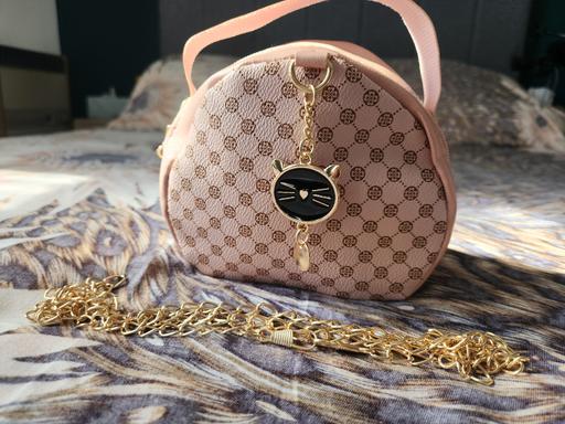 Buy & Sell Luton Bedfordshire - Photos for Cute girls mini handbag shoulder bag