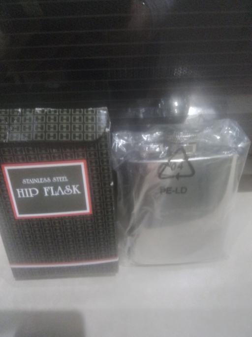 Buy & Sell Streetly Walsall - Photos for BRAND NEW IN BOX STAINLESS STEEL HIP FLASK