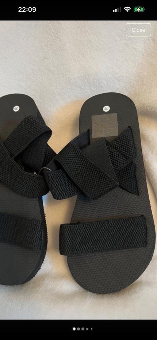 Buy & Sell Hetton-Le-Hole Sunderland - Photos for Comfy Foam Sandals ( New )