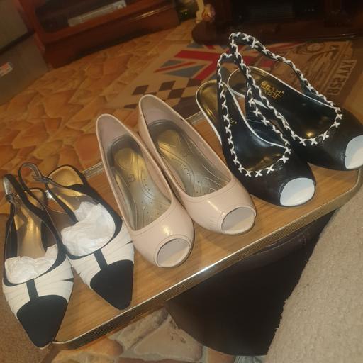 Buy & Sell Pensnett Dudley - Photos for 3 Pairs Of Heels - Black , Cream & Beige, VGC