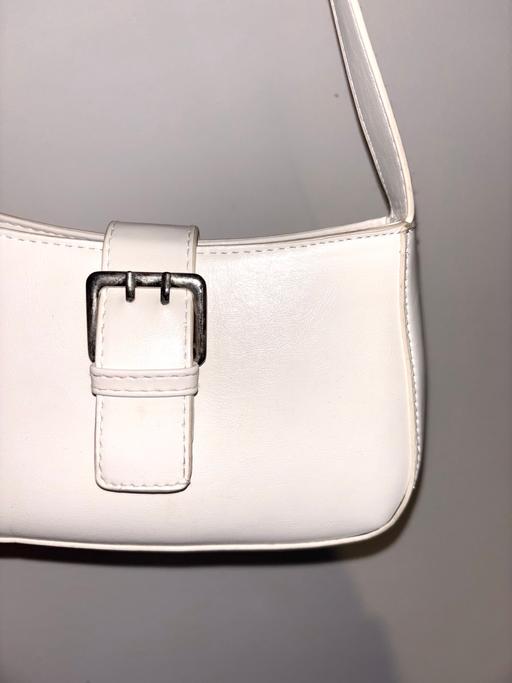 Buy & Sell Northampton West Northamptonshire - Photos for Small White Handbag