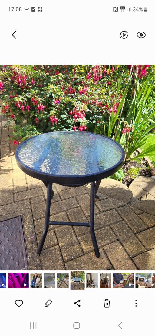 Buy & Sell Freezywater North London - Photos for small round garden table