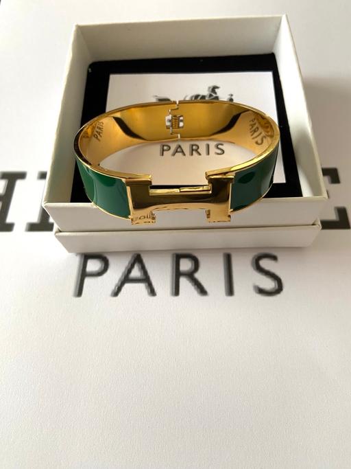 Buy & Sell Hamilton South Lanarkshire - Photos for Lovely new boxed bracelet