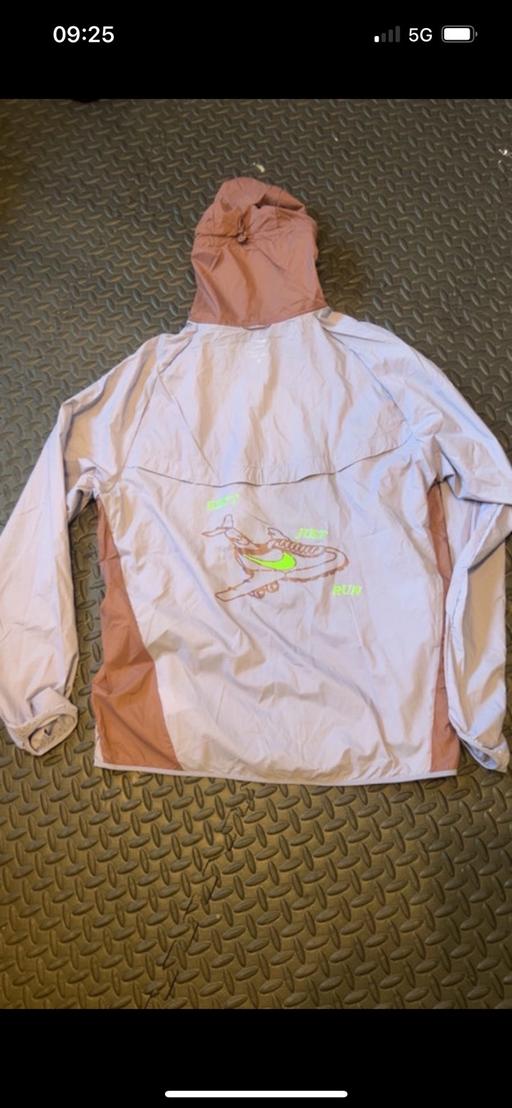 Buy & Sell Adlington Chorley - Photos for Fly nike running wind breaker