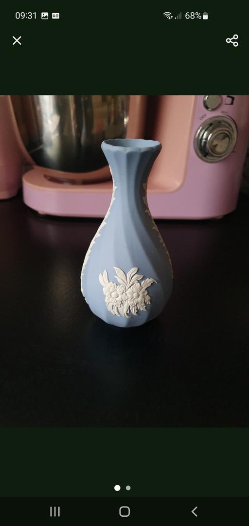 Buy & Sell Upper Gornal Dudley - Photos for vintage Wedgwood vase
