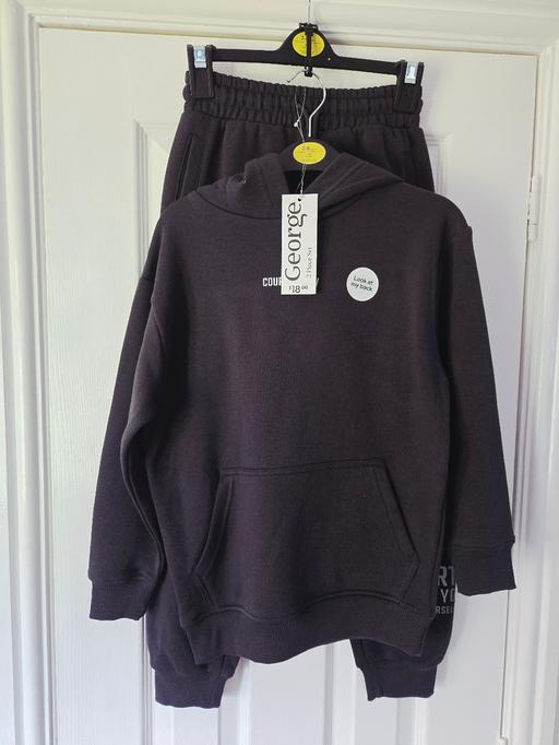 Buy & Sell Knypersley Staffordshire Moorlands - Photos for Brand new age 7-8 boys charcoal greytracksuit