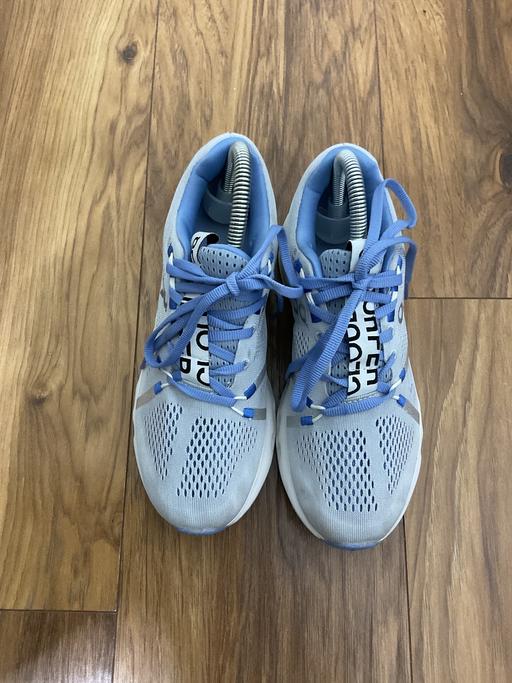 Buy & Sell Roby Knowsley - Photos for Ladies / Girls On Cloud Trainers