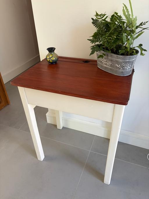 Buy & Sell Newport Uttlesford - Photos for Vintage 1950s School Desk