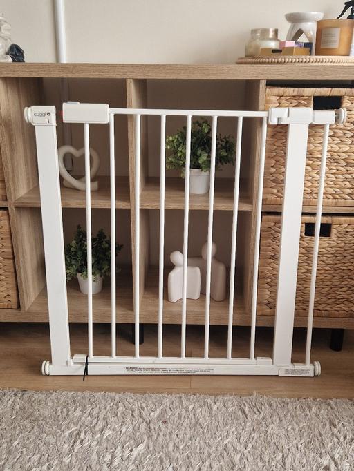 Buy & Sell Hall Green Birmingham - Photos for cuggl white pressure fit baby stair gate