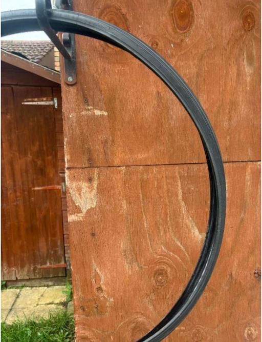 Vehicles Harrow North West London - Photos for Brand New Slick Kenda Tyre 650x 23c